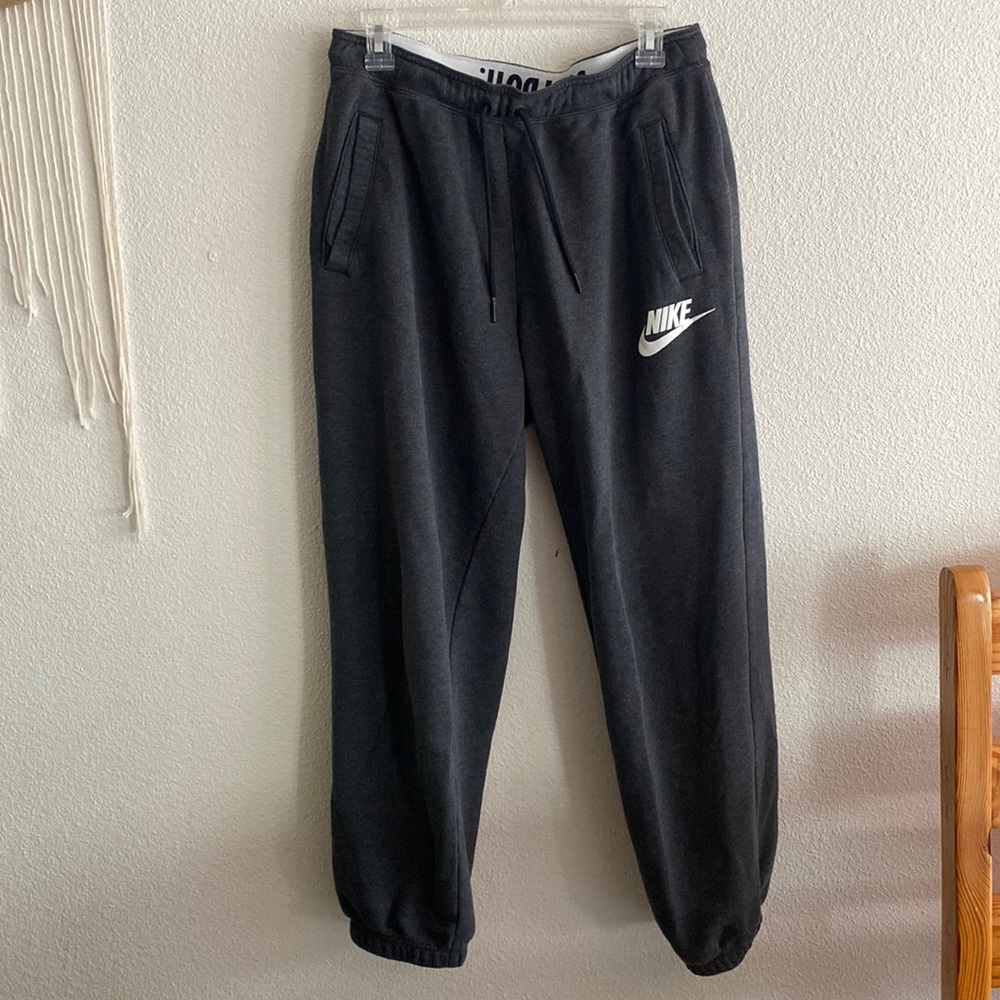 Nike Joggers